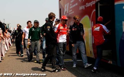 Drivers threaten boycott over punctures at German GP