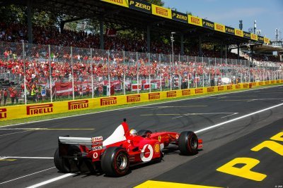 Vettel rules out F1 driving comeback