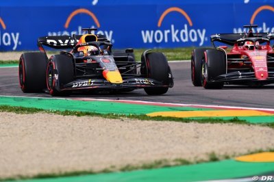 Vainqueur du Sprint F1 à Imola, Verstappen a ’beaucoup attaqué’