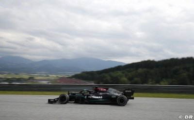 Hamilton va ’prier’ pour un scénario plus normal à partir de Silverstone