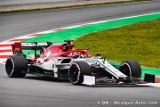 Midfield pecking order 'a mystery' - Raikkonen
