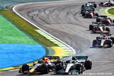 Hamilton ’s’adaptera’ à l’agressivité de Verstappen en 2023