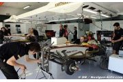 HRT mechanic not seriously hurt in pitlane
