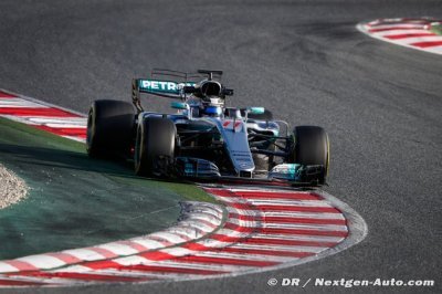 Briatore&nbsp;: Mercedes a caché son jeu à Barcelone