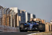 Flexi-wing spotlight captures first victim in China