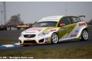 Volvo en piste en Angleterre et au Japon 