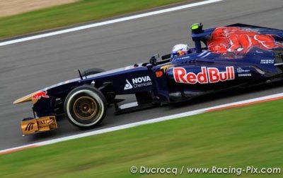 Ricciardo de nouveau en Q3, Vergne enlisé en Q2