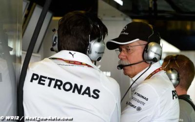 Mercedes n’accorde pas encore le titre à Lewis Hamilton