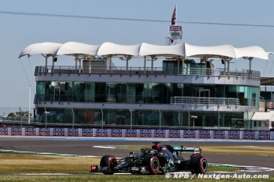 70th anniversary, FP2: Hamilton leads Mercedes one-two&nbsp;in 2nd practice at Silverstone
