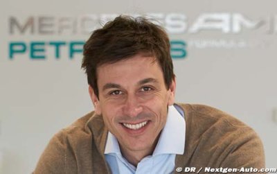 Mercedes soutient Wolff malgré les menaces de Kolles