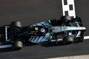 Mercedes valide le retour du V8 en Formule 1