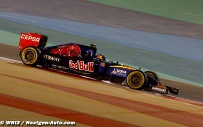 Renault in ’very deep trough’ - Jos Verstappen