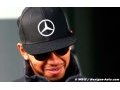 Hamilton : Il faudrait moins d'aérodynamique en F1