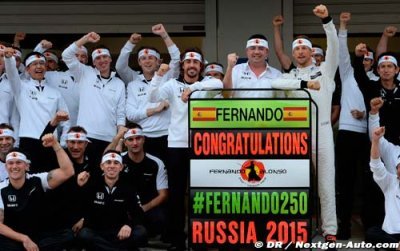 Alonso ému par l’hommage reçu pour son 250ème Grand Prix