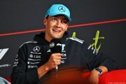 Russell : mon baquet n'a jamais été menacé par Verstappen