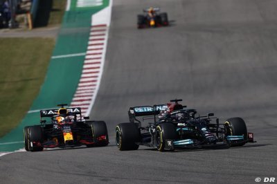 Red Bull backs away from Mercedes protest risk