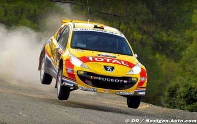 Neuville enchanté par les nouvelles manches sur terre