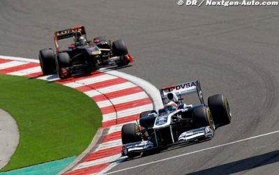Barrichello not ruling out team switch for 2012