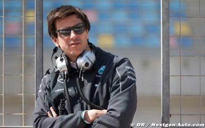 Wolff&nbsp;: Mercedes ne doit pas s’emballer
