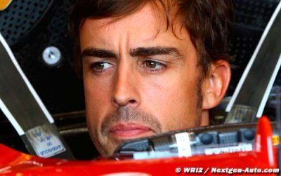 Red Bull runs with Alonso rumour