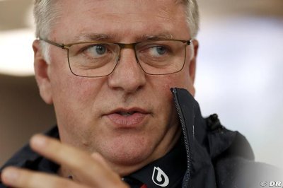 Chez Racing Point, Szafnauer est heureux de voir que la F1 s’adapte à la crise