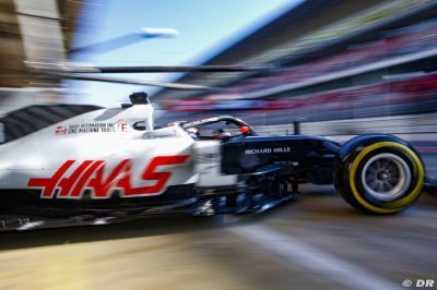 ’All signs’ point to Haas staying in F1 - Steiner