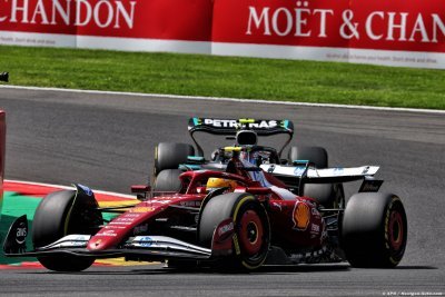 De la Rosa sees ’signs of lost confidence’ in Hamilton