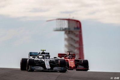 La plus faible vitesse de pointe des Ferrari a aussi interpellé Hamilton