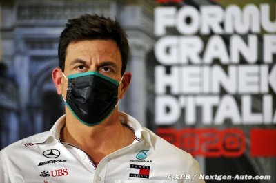 Wolff&nbsp;: Hamilton n’est pas perturbé par les records à venir