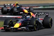 Red Bull renonce à son aileron arrière rotatif après les accidents de Verstappen