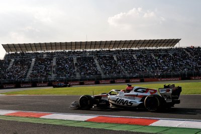 Une journée agitée chez Haas F1, Ocon admet qu’il y a ’encore du travail’
