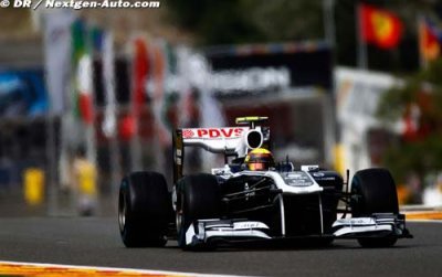 Maldonado marque son premier point en F1