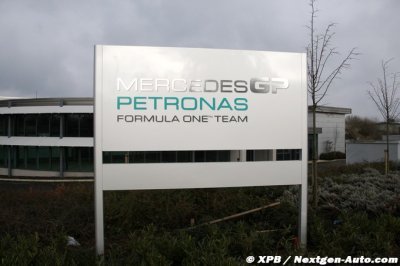 1000 respirateurs conçus par Mercedes F1 vont être fabriqués par jour