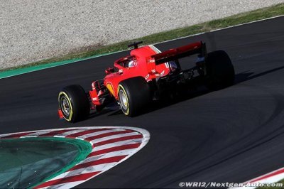 Vettel braque les projecteurs sur Ferrari après un chrono record