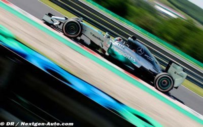 Hamilton critique les pneus Pirelli en Hongrie