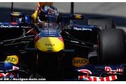 Vettel's rivals need 'very good luck' - Ecclestone