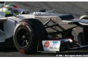 Slicks & wets see action in Melbourne