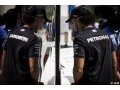 Hamilton's 'why bother' posts not about F1 - Mercedes