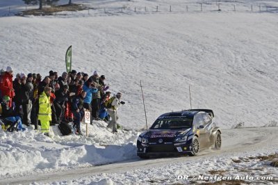 Sweden - After SS8: Heavy snow traps leaders	
