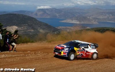 ES15&nbsp;: Hirvonen reste au contact de Loeb