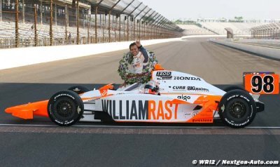 F1 world awakes in Korea to news of Wheldon death