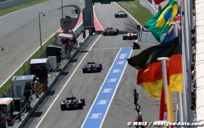 F1 extends media pitlane ban to all sessions