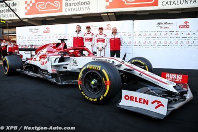 Alfa Romeo unveils the C39 in its definitive livery
