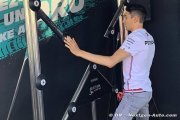 Sur la touche ce week-end, Ocon a testé le simulateur Renault F1