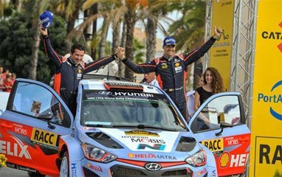 Dani Sordo sur le podium&nbsp;!