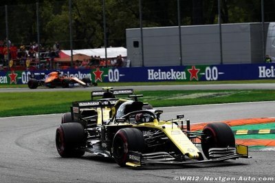 Ricciardo a ’tiré son chapeau’ au département moteur de Renault
