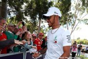 Optimisme chez Mercedes, prudence chez Red Bull à Melbourne