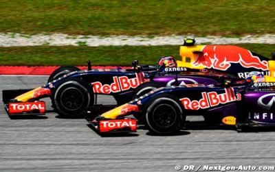 Red Bull en démonstration au Mexique avec Ricciardo et Sainz