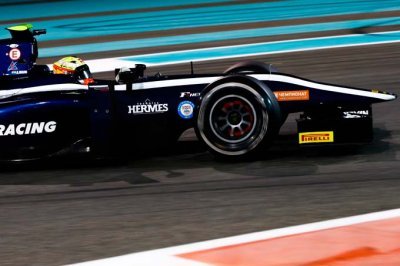 Maini leads the way on day 2 in Abu Dhabi