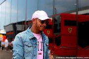 Hamilton not ruling out Ferrari move